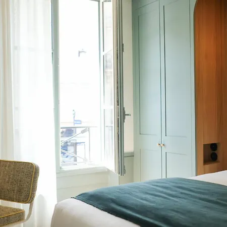 Hotel Casimir Paris Exterior photo